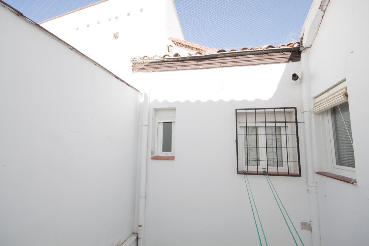 Loft De Lujo A Pasos Del Prado Apartment Madrid Exterior photo