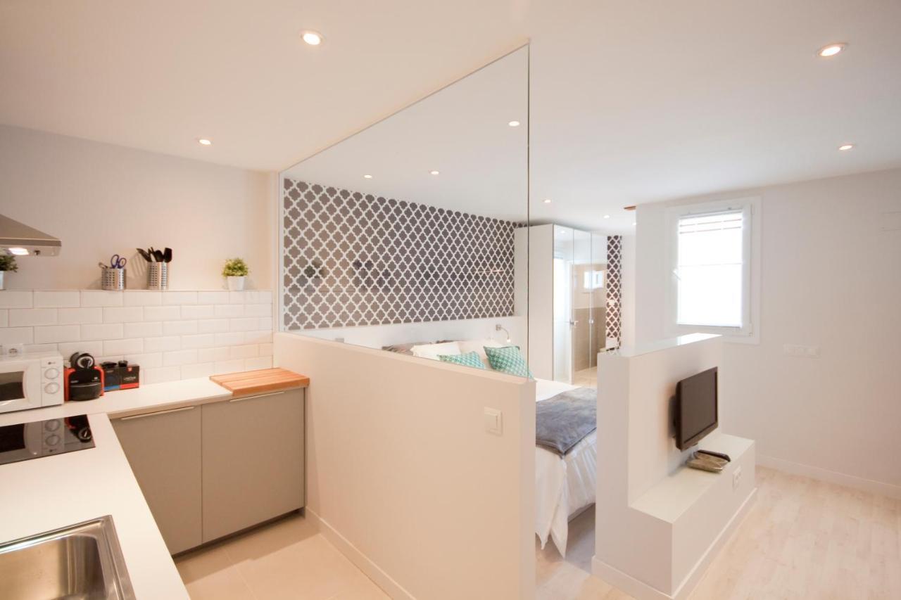Loft De Lujo A Pasos Del Prado Apartment Madrid Exterior photo